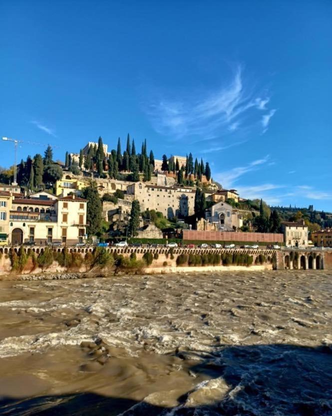 Casa Vacanza Elena Verona Exterior foto